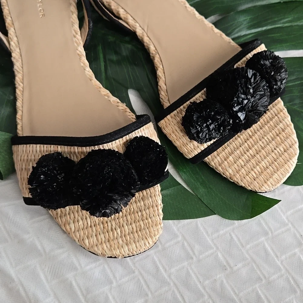 Ann Taylor Adley Pompom Women's Black and Tan Resortwear Sandals Summer Shoes